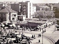 Kvaternikov trg 8. travnja 1959. godine,  rušenje kuća za gradnju NaMa-e